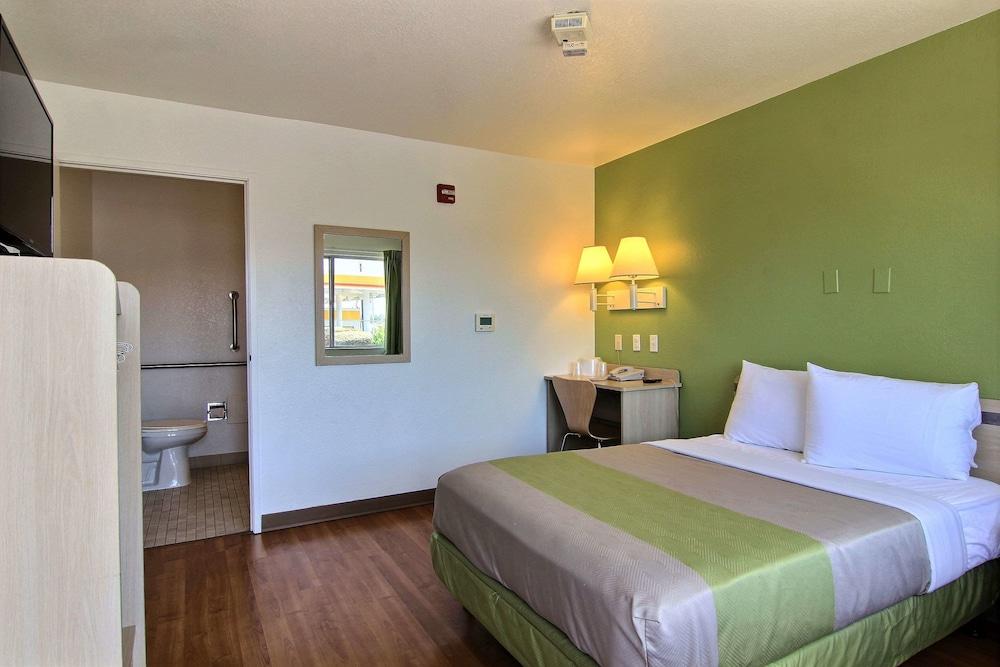 Motel 6-Austin, Tx - North Екстериор снимка