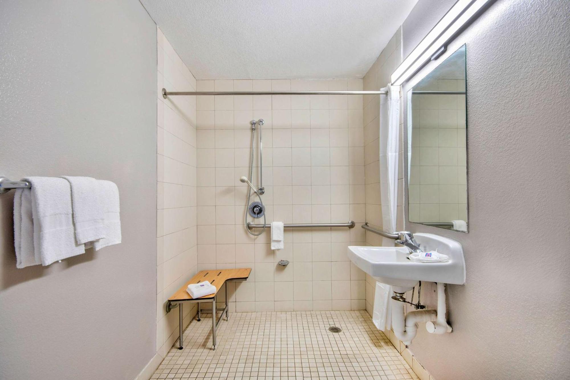 Motel 6-Austin, Tx - North Екстериор снимка