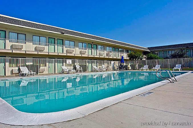 Motel 6-Austin, Tx - North Екстериор снимка