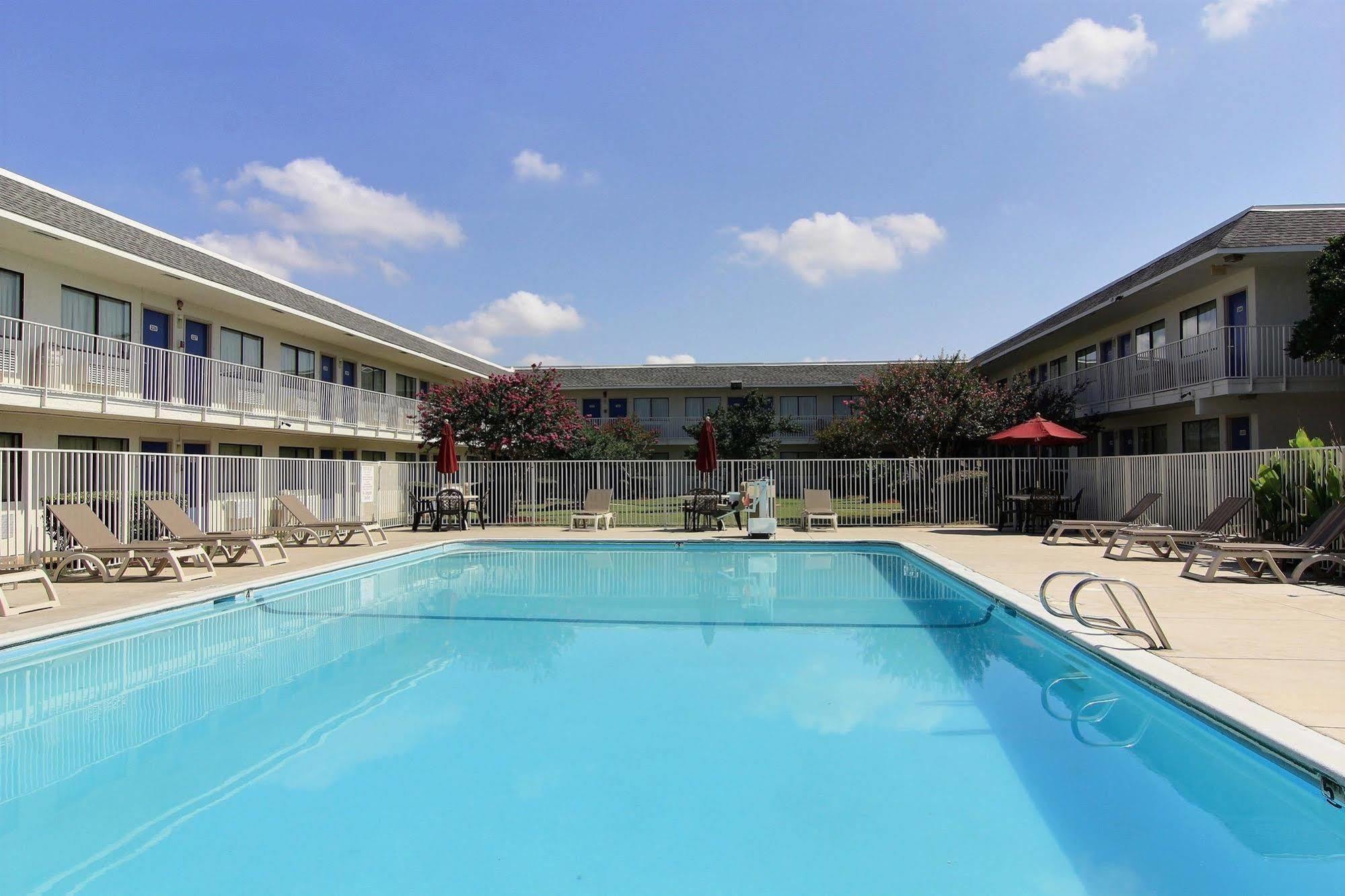 Motel 6-Austin, Tx - North Екстериор снимка